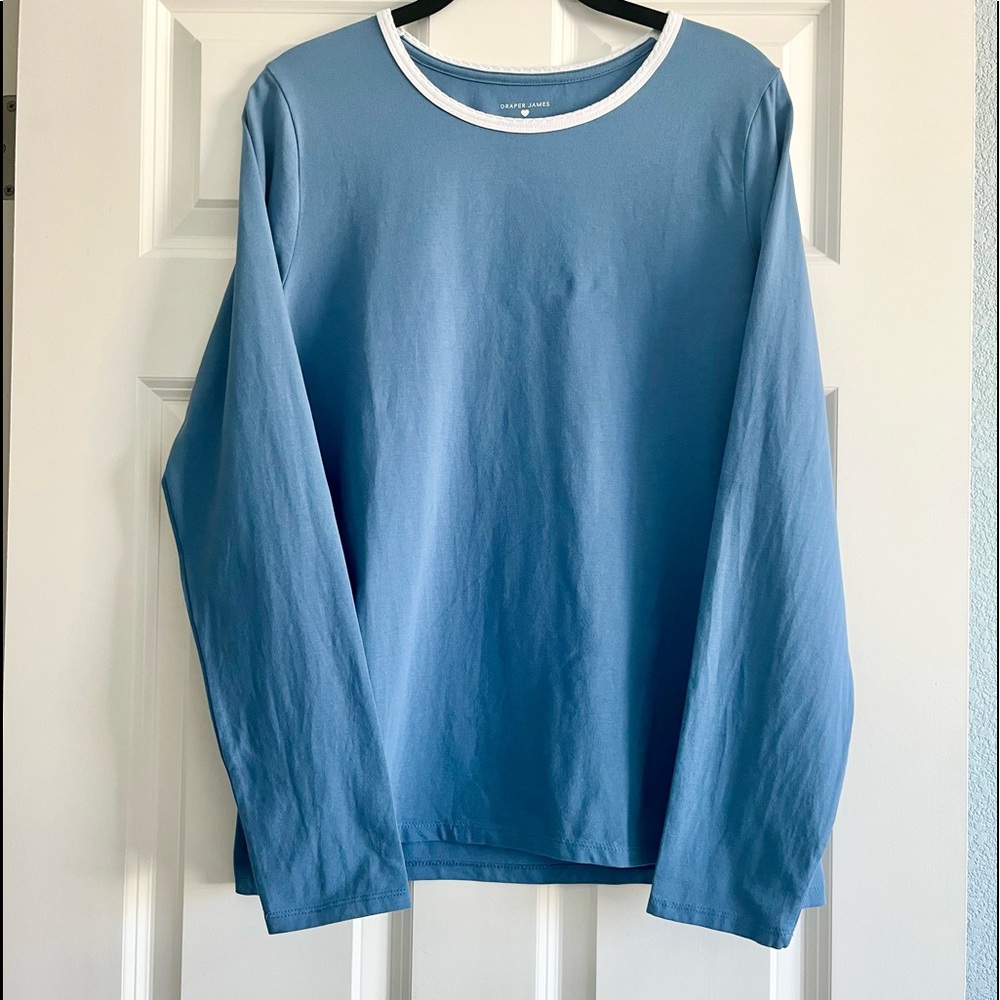 COPY - Like New Draper James x Lands End Long Sleeve PJ Top